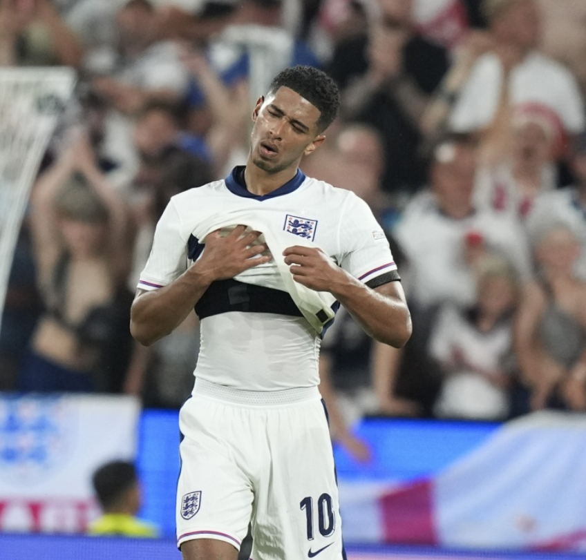 场上的情况 场上的情况