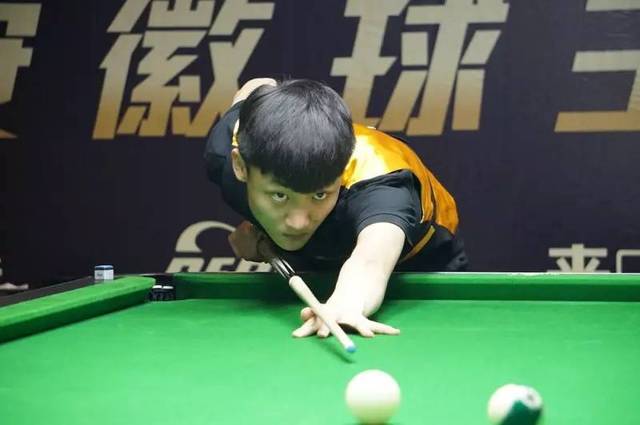 游客在参与 游客在参与