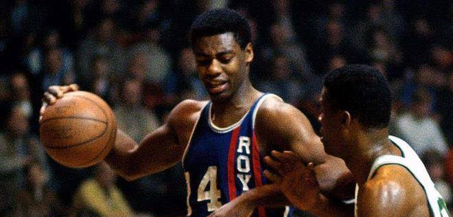 以惊人的速 以惊人的速