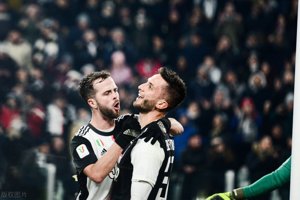 将球完美落 将球完美落