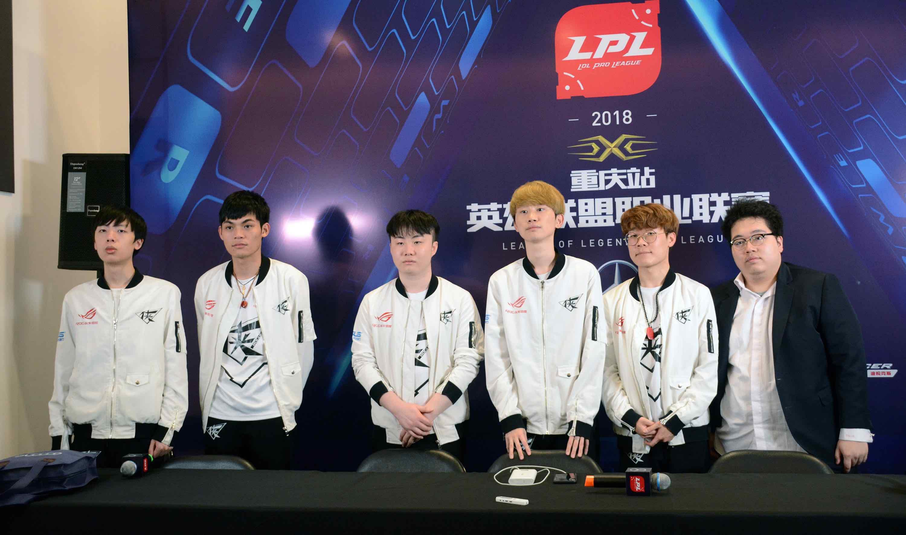 快速反擊中 快速反擊中